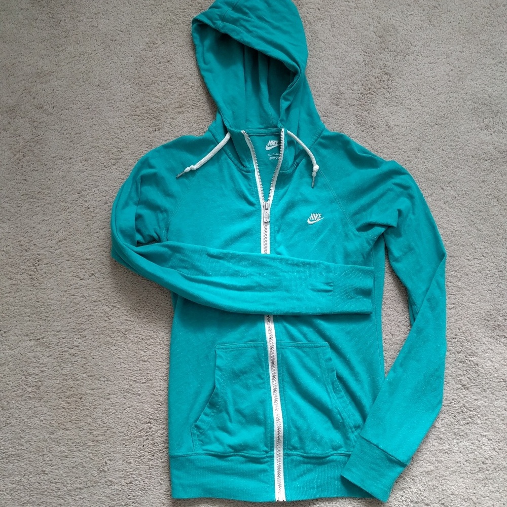 XS Nike hoodie